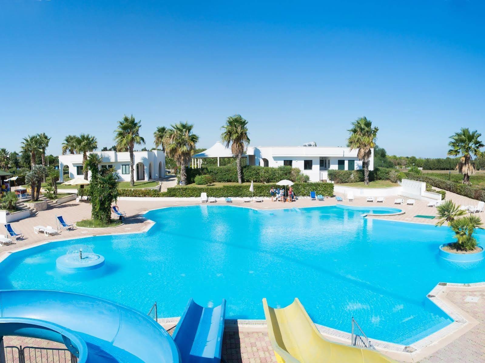 Alba Azzurra - Cdshotels Торе дел'Орсо Екстериор снимка