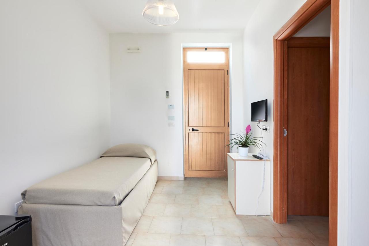 Alba Azzurra - Cdshotels Торе дел'Орсо Екстериор снимка